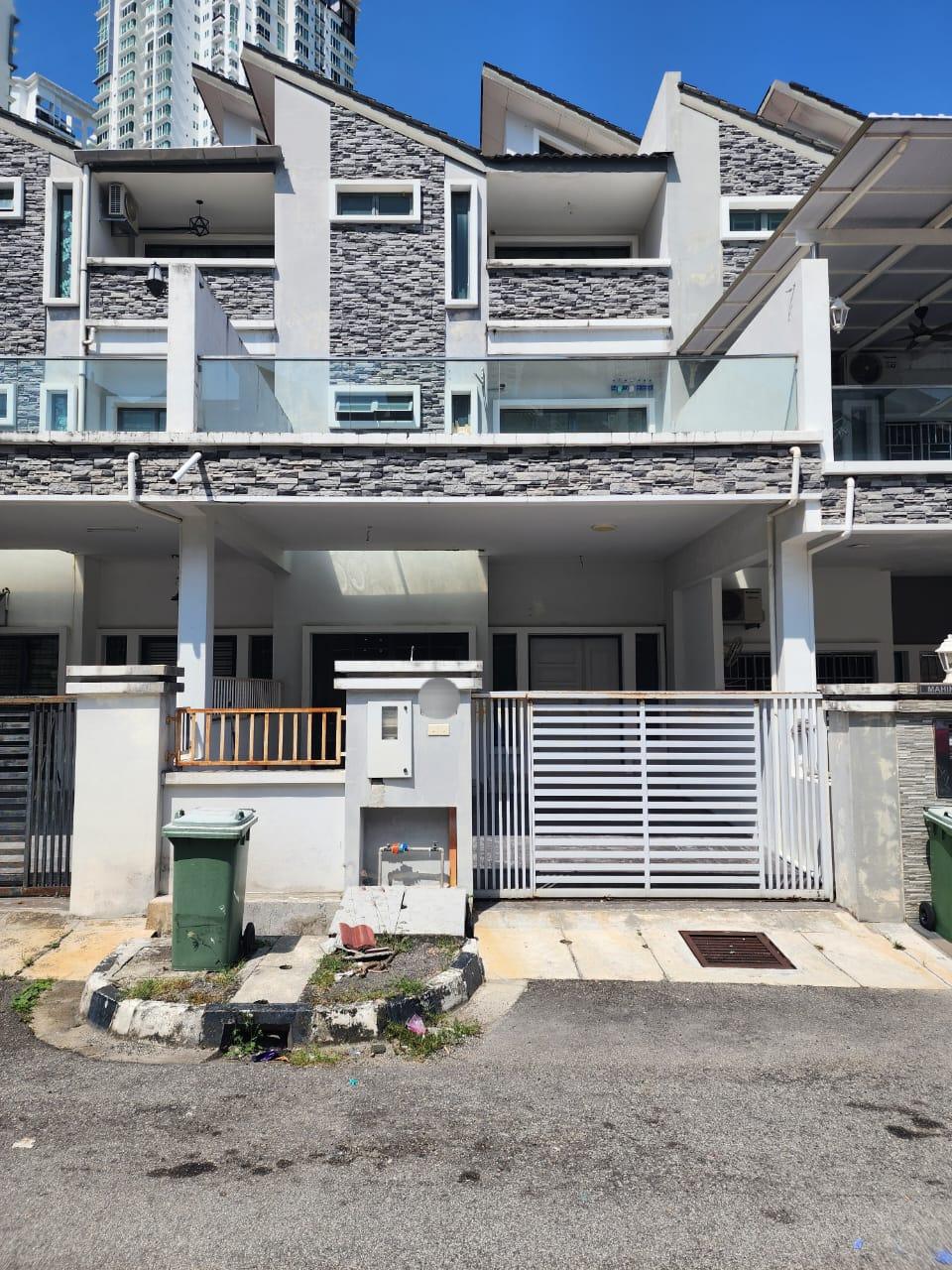 3 Storey Terrace House South Homes, Bayan Lepas Penang For sale
