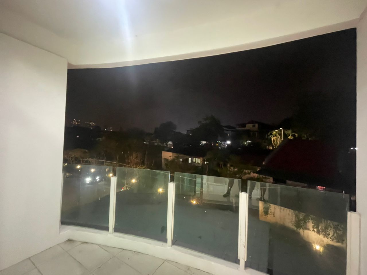 Low Floor The Oasis Tower C 1085sf 1CP Basic Renovated Gelugor