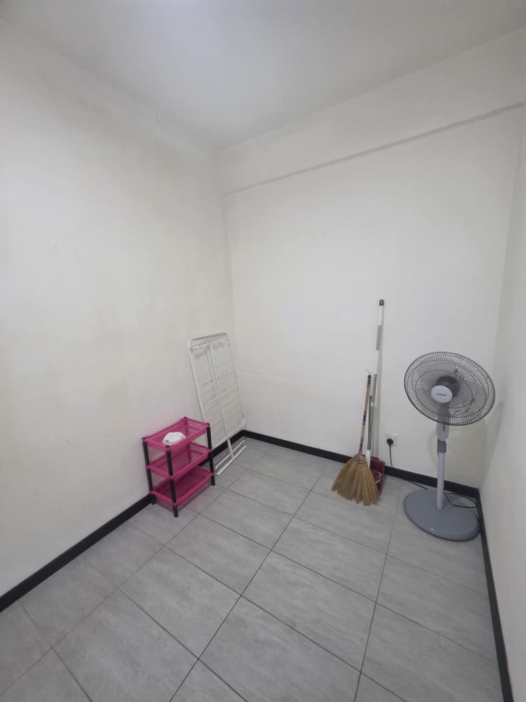 [House/2B2B2CP] Sensasi @ Utropolis  by Grey Property Roy