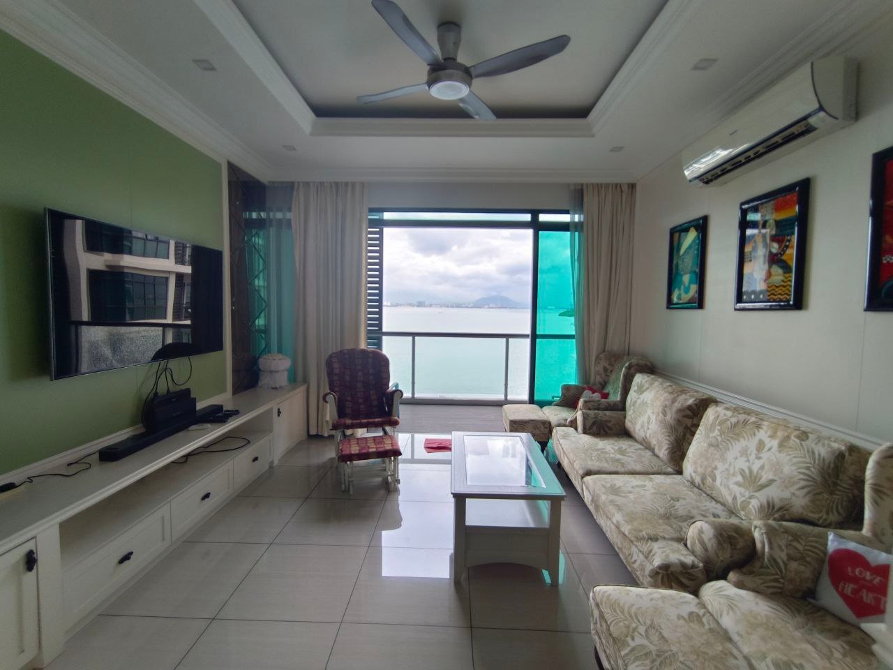 The Light Collection 2, Seaview | Fully Furnished