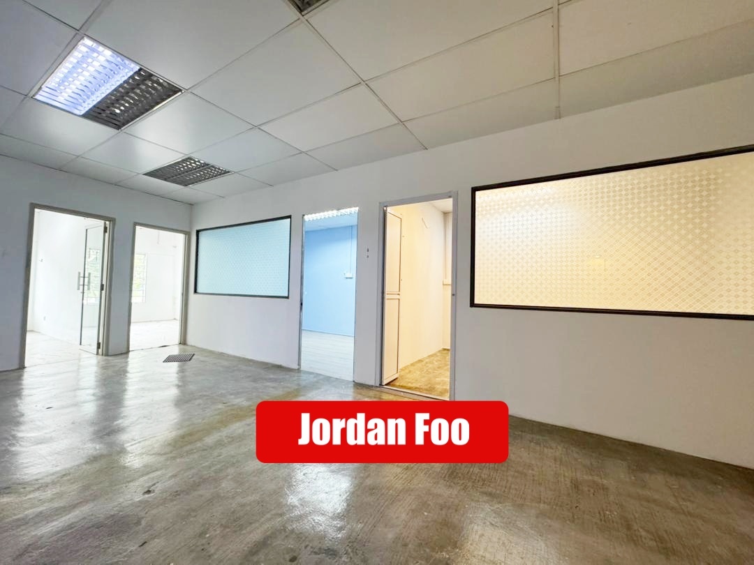 Sunway Tunas First Floor 1620sf Bayan Baru Suitable office use