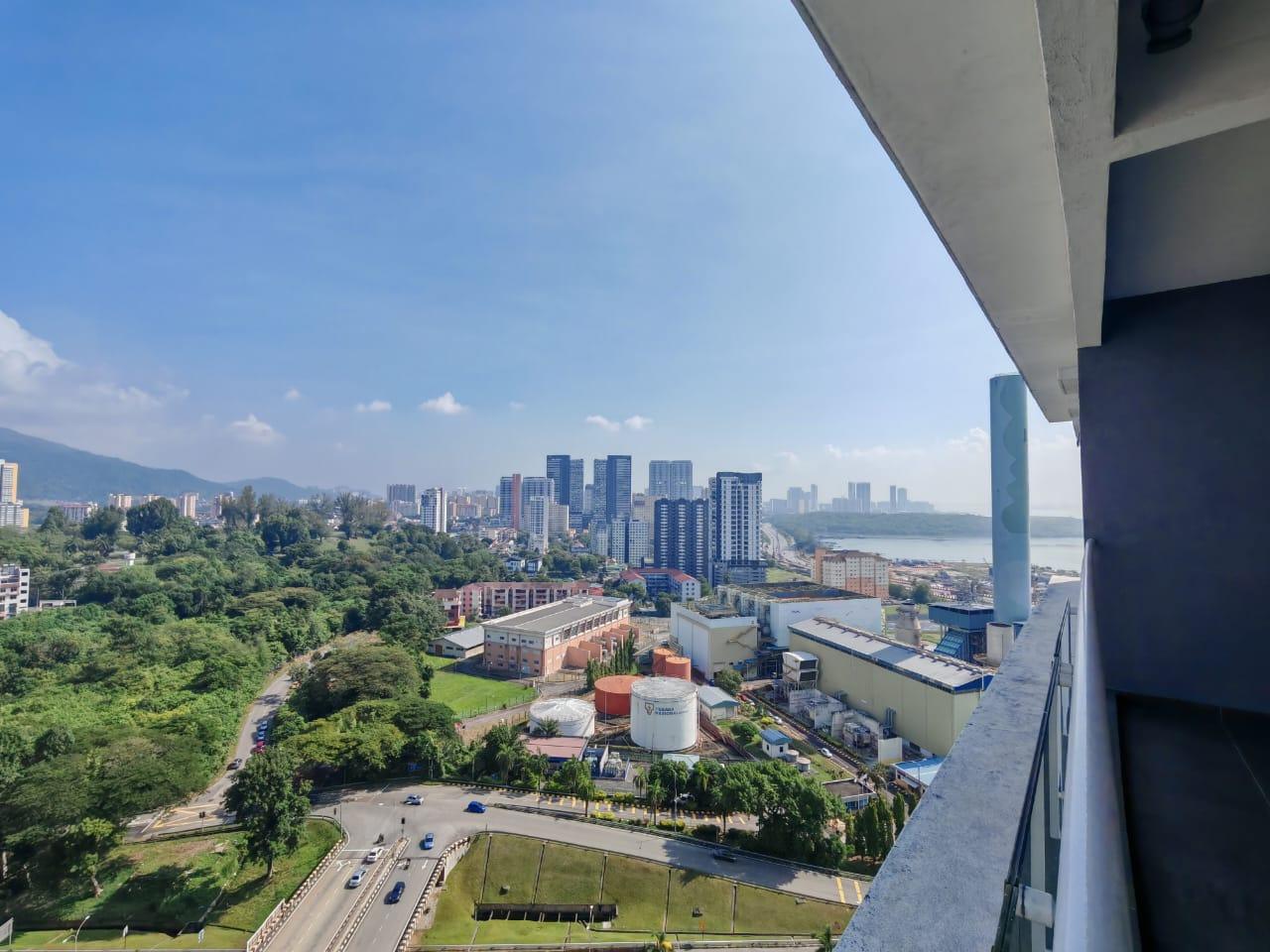 Vertiq Corner unit hillview , seaview , city view 