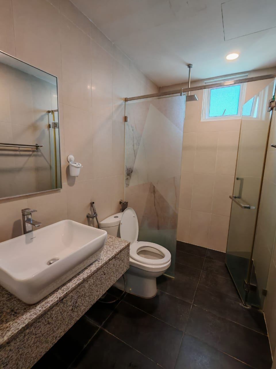 condo in Gelugor, Penang — photo 7