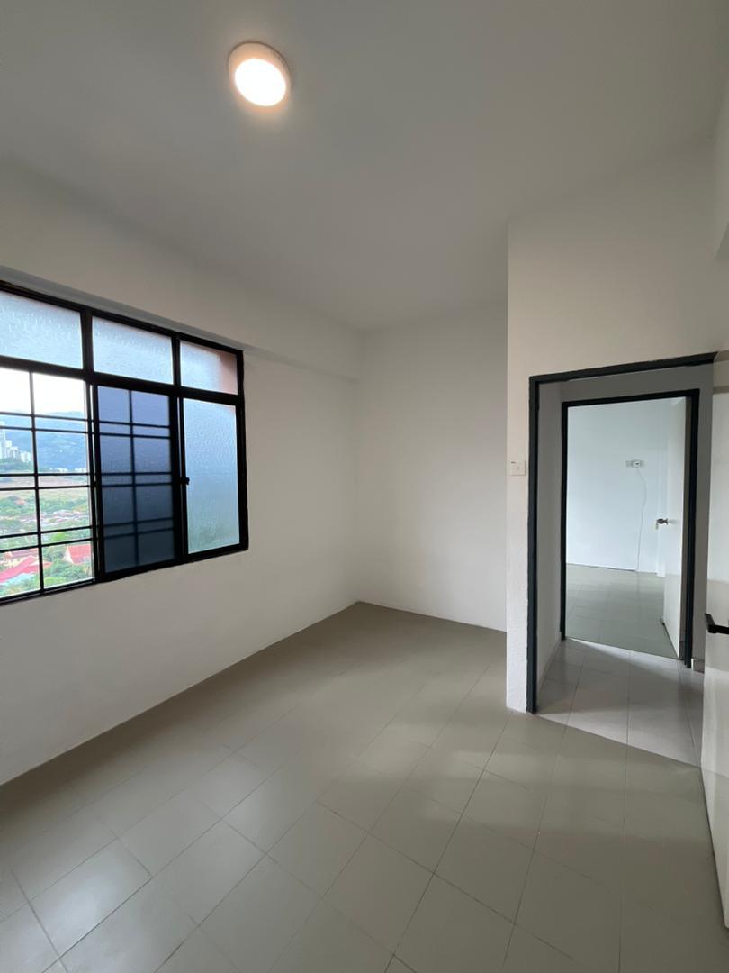 condo in Jelutong, Penang — photo 2