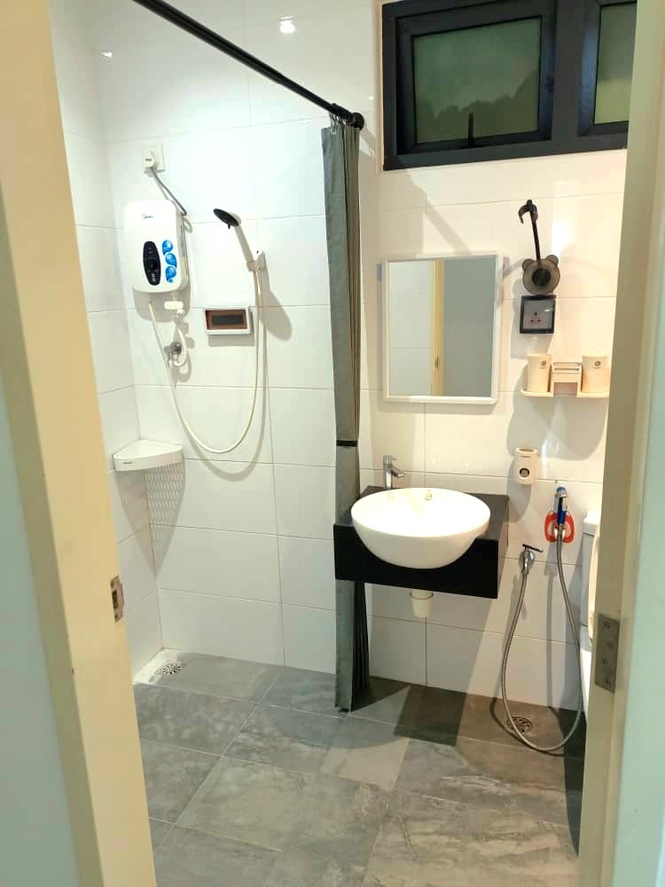 condo in Jelutong, Penang — photo 3