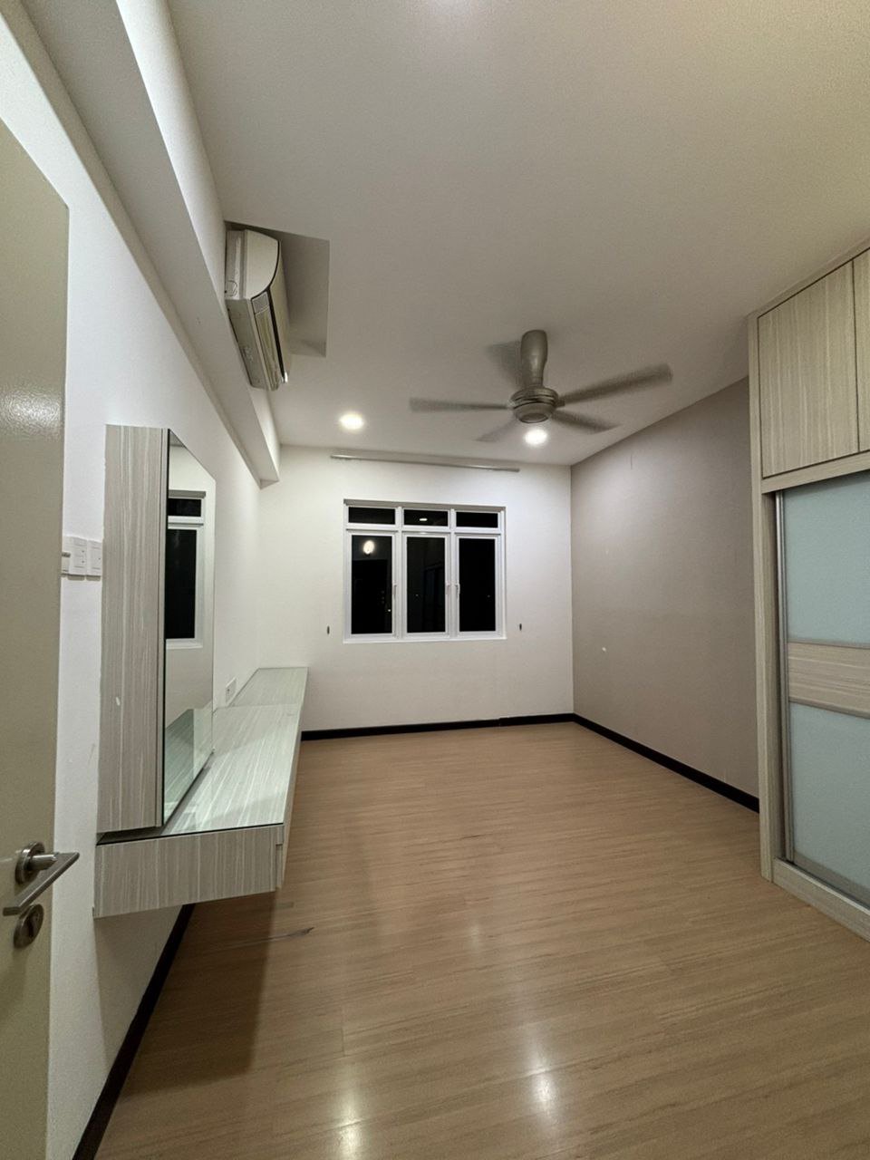 condo in Gelugor, Penang — photo 7