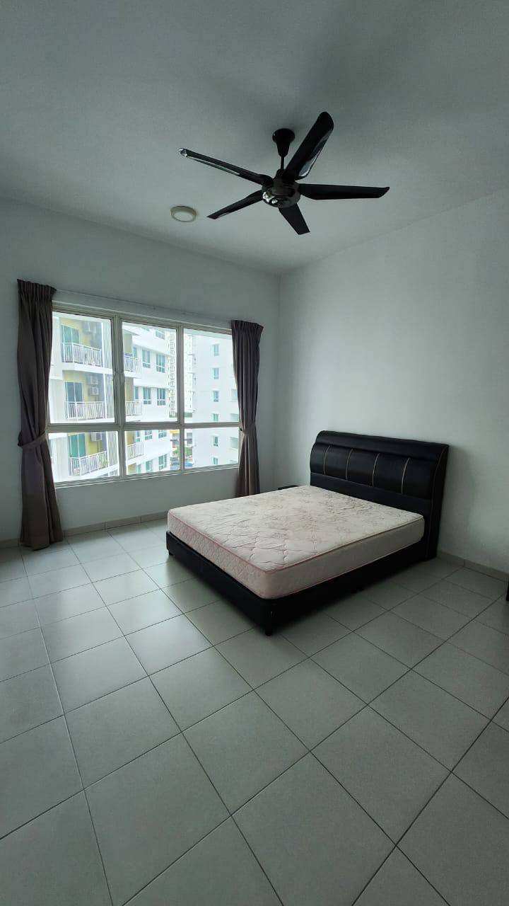 condo in Sungai Ara, Penang — photo 5