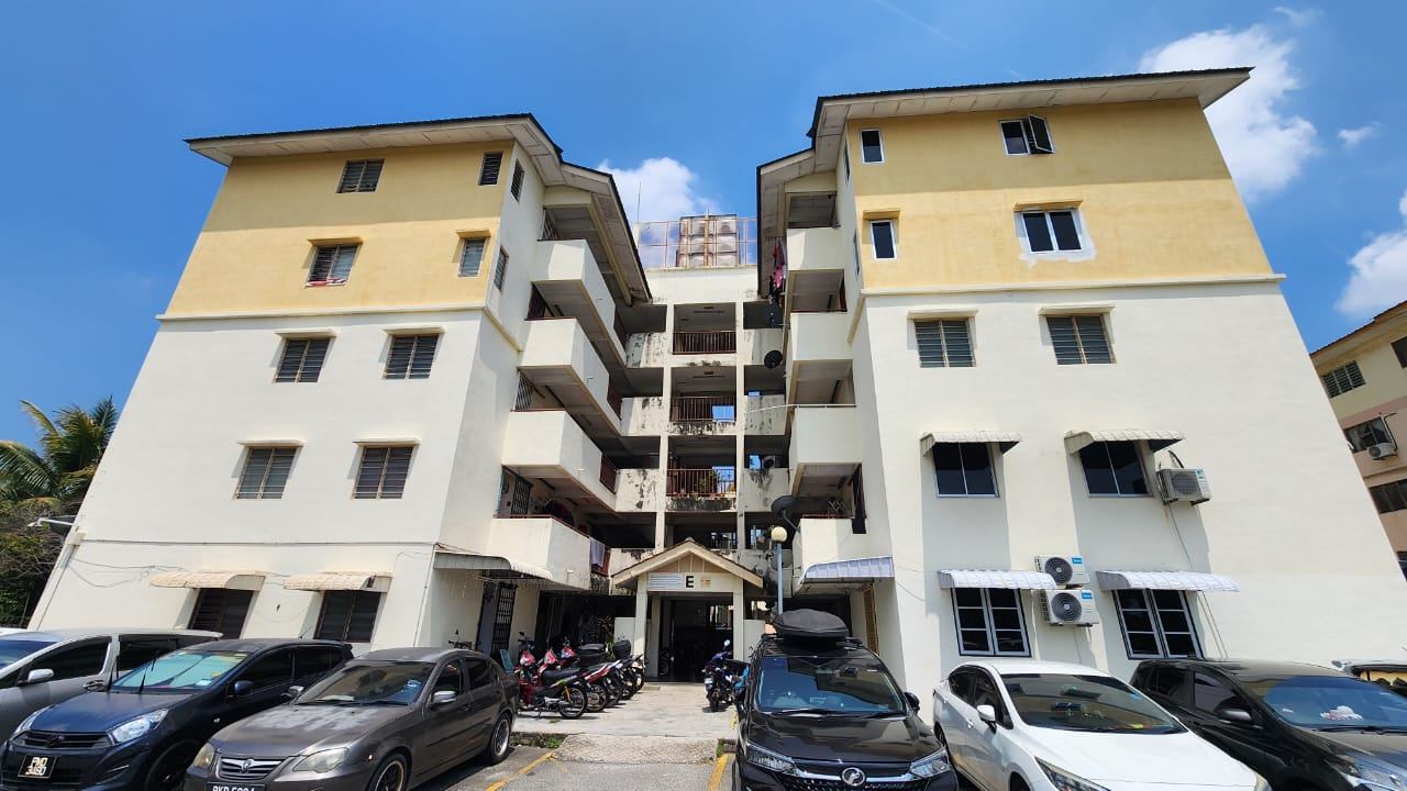 Block E Pangsapuri Delima Indah 646sf High Floor Basic Fan Light Bukit Mertajam