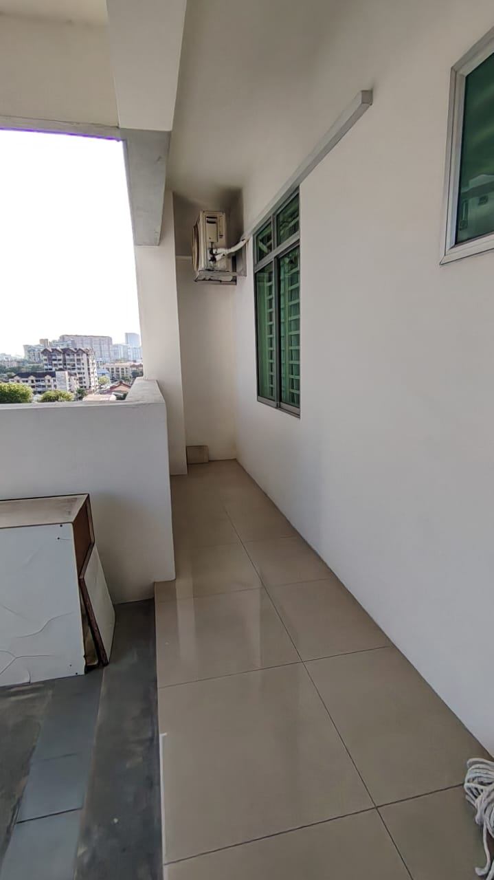 condo in Jelutong, Penang — photo 5