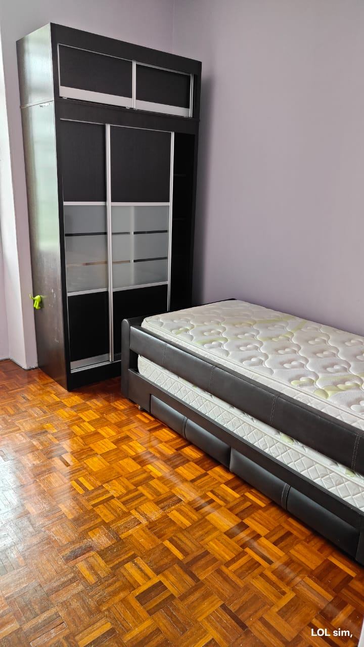 condo in Paya Terubong, Penang — photo 7