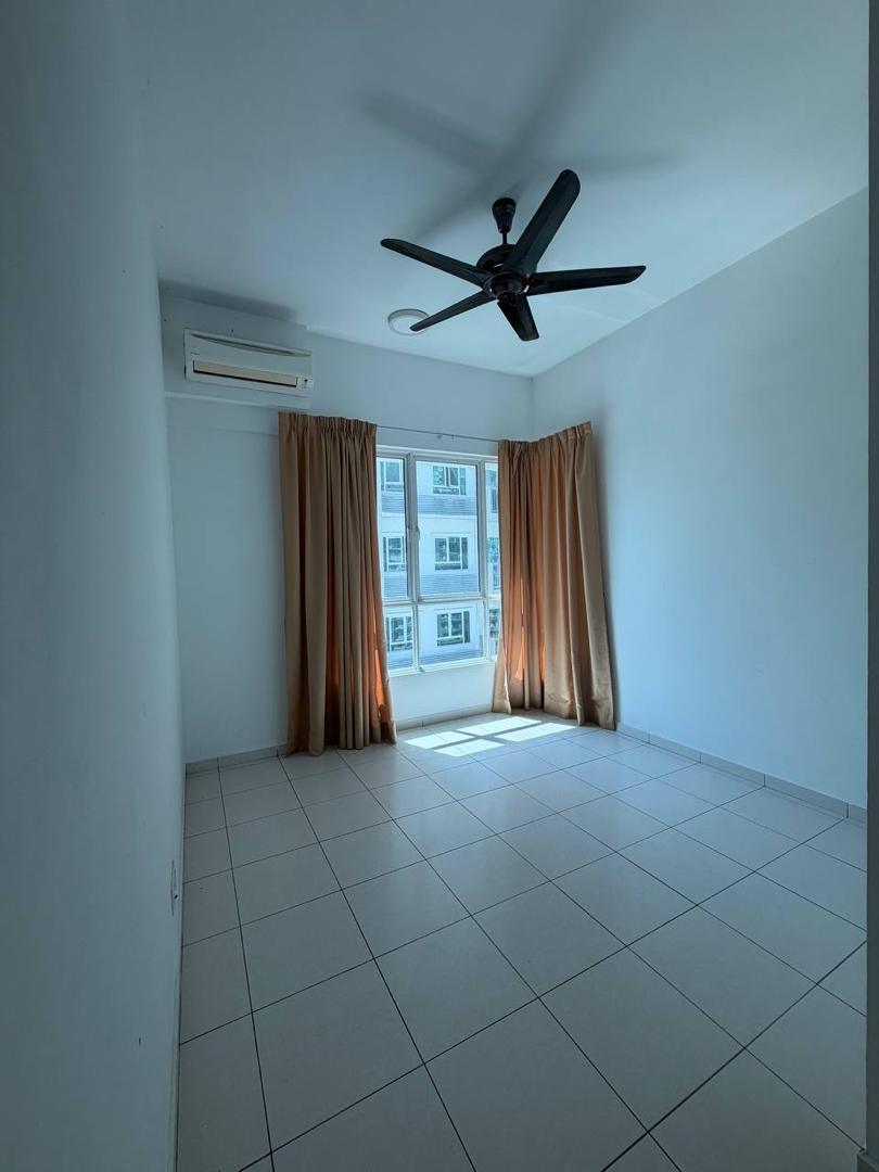 condo in Sungai Ara, Penang — photo 5