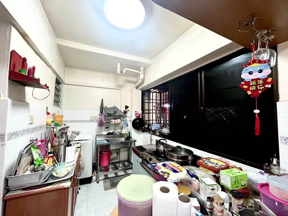 Block 33 Desa Sri Swarna Low Floor 506sf Partially Reno & Furnished Ayer Itam