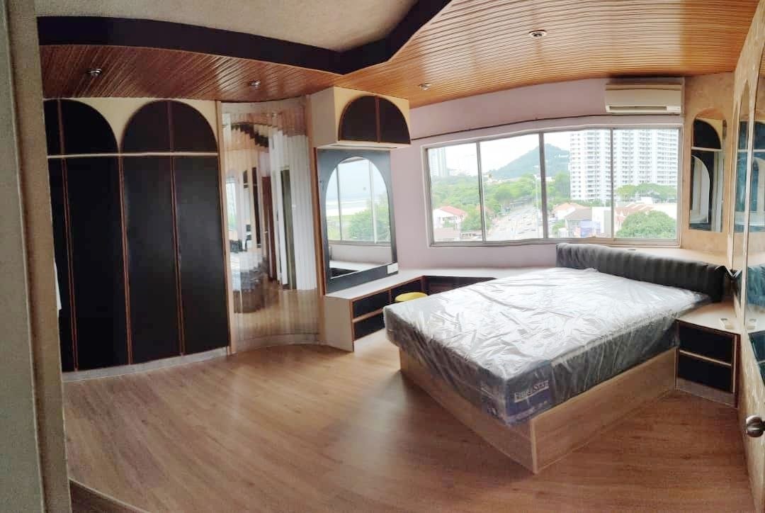 condo in George Town, Penang — photo 6