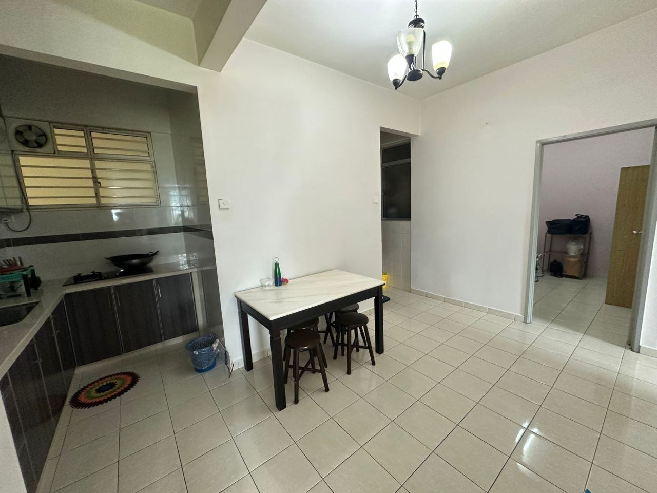 2 Carparks irama villa apartment georgetown freehold