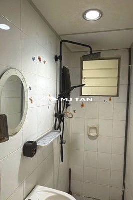 condo in Jelutong, Penang — photo 4
