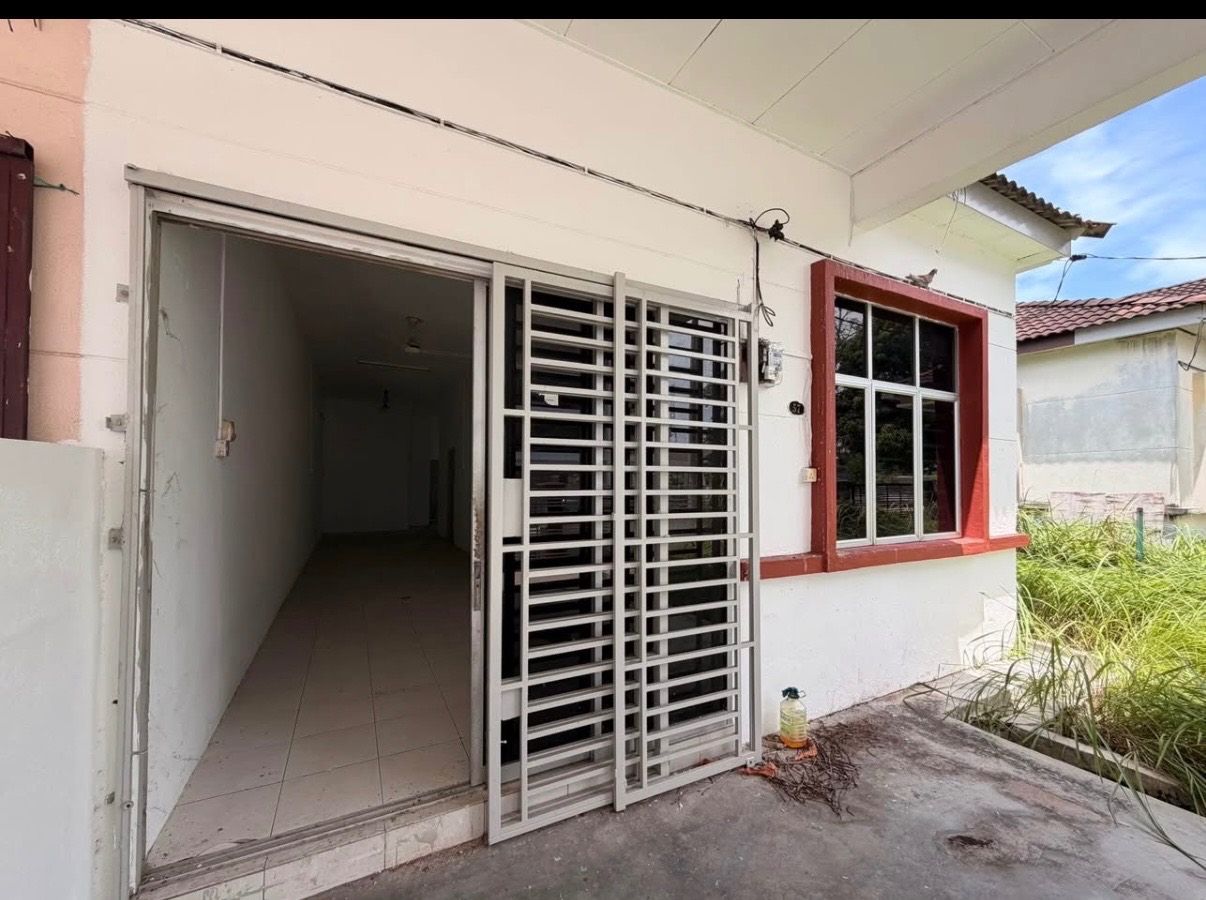 house in Bukit Minyak, Penang — photo 4