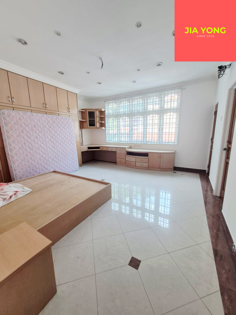 house in Bukit Jambul, Penang — photo 4