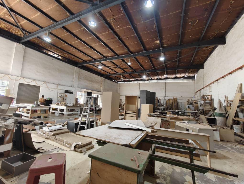 Factory for Sale @ Taman Pelangi, Perai | Freehold I Factory / Warehouse I Land Area 11905 sqft