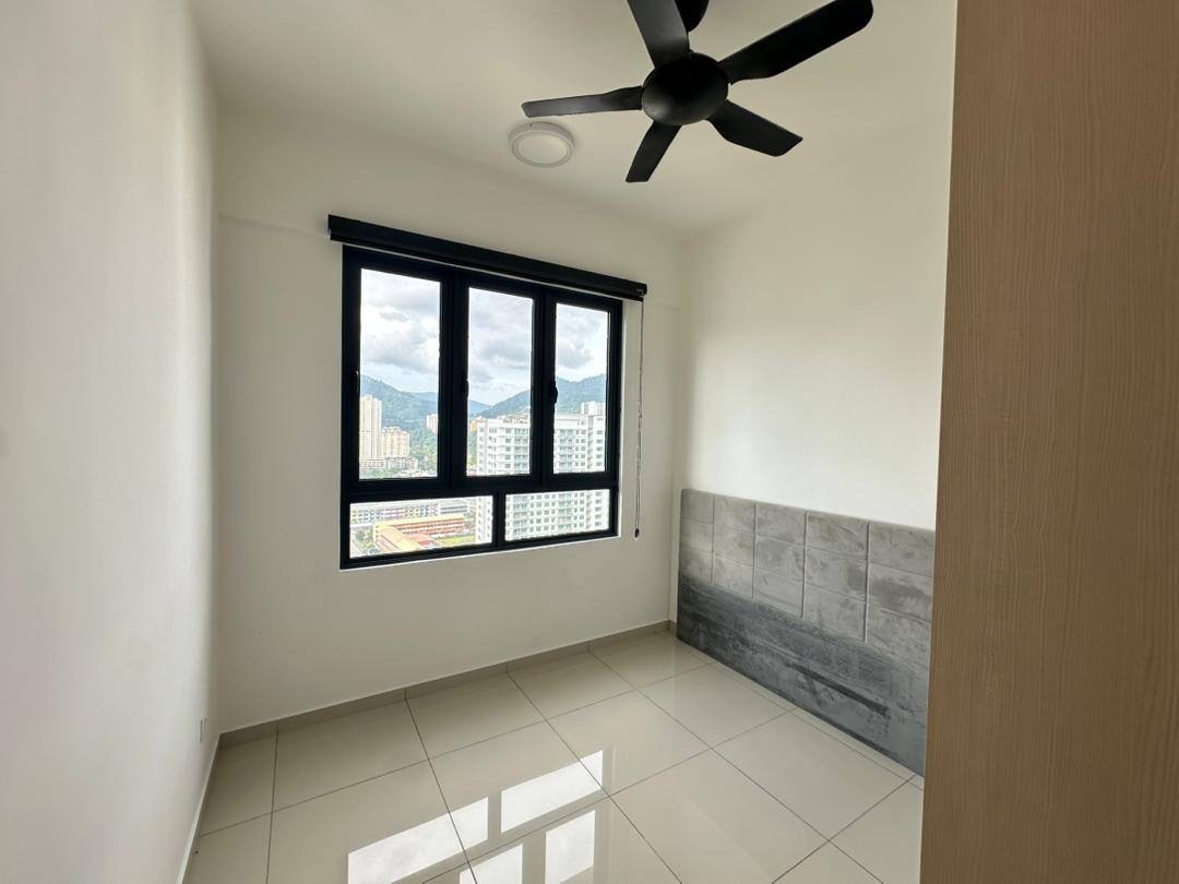 condo in Sungai Ara, Penang — photo 4