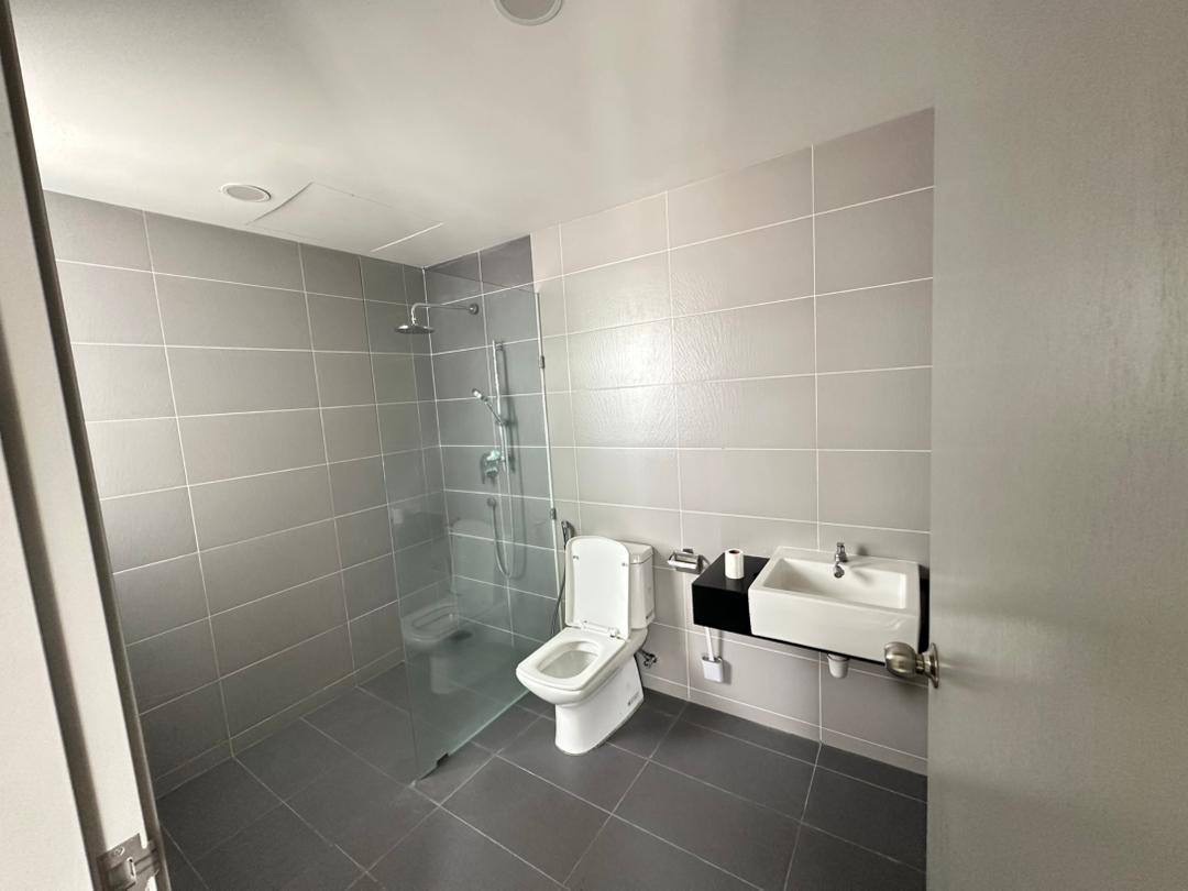condo in Sungai Ara, Penang — photo 6
