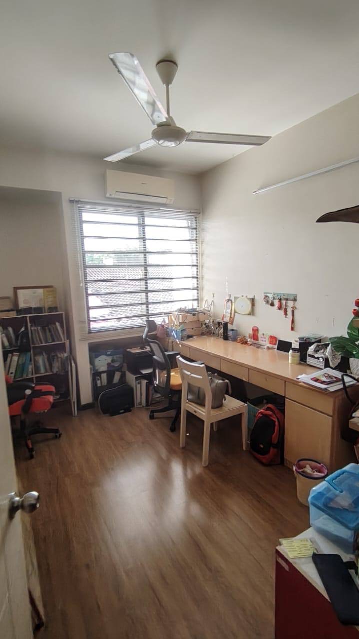 house in Gelugor, Penang — photo 4