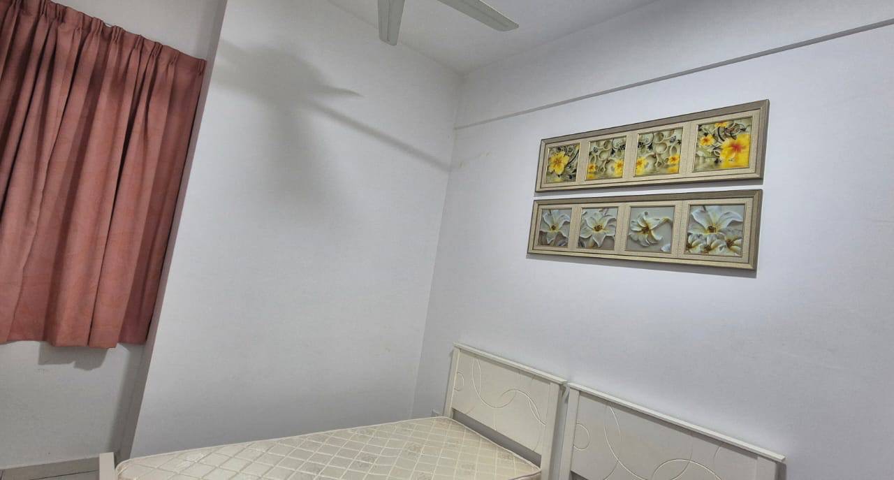 condo in Sungai Ara, Penang — photo 4