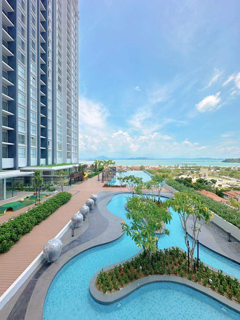 condo in Gelugor, Penang — photo 6
