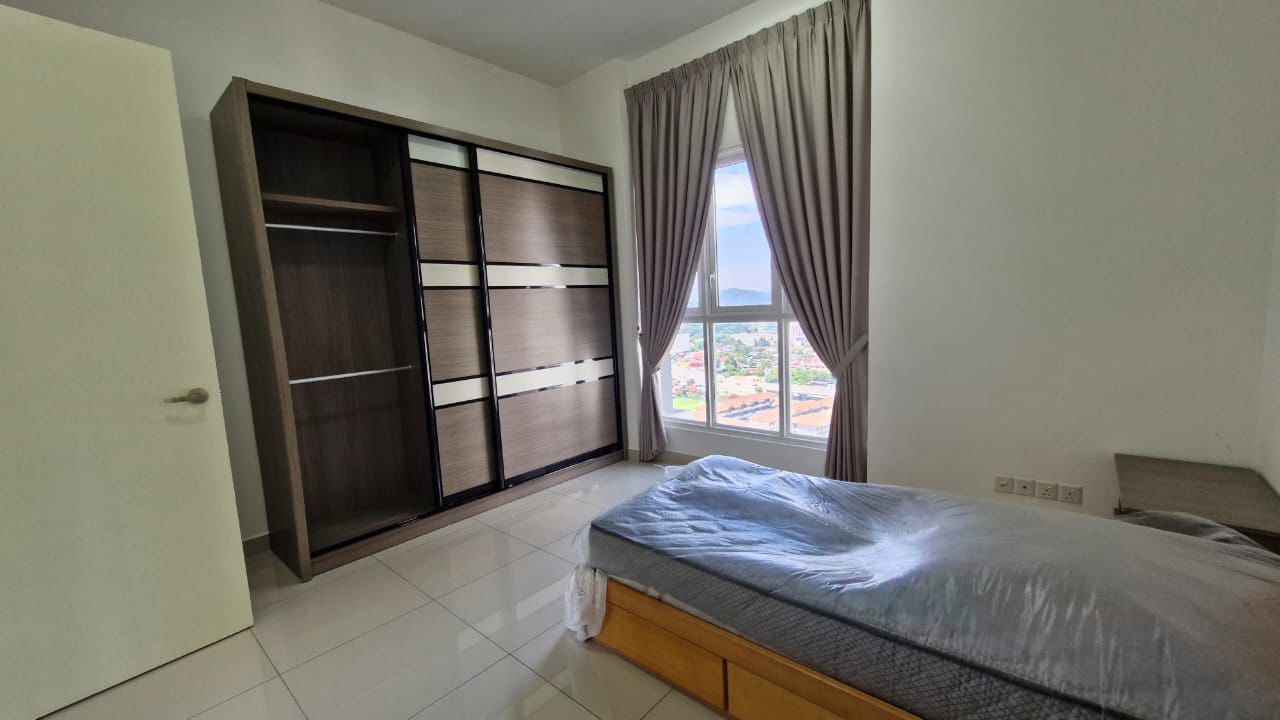 condo in Batu Maung, Penang — photo 5