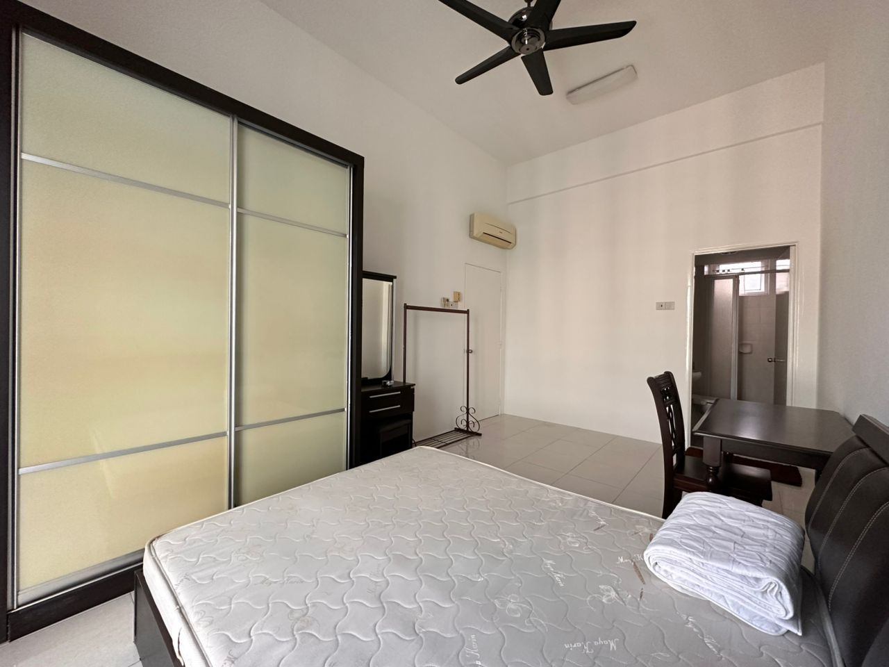 condo in Jelutong, Penang — photo 5