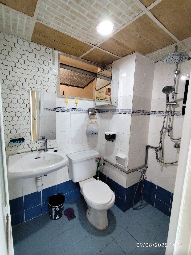 condo in Gelugor , Penang — photo 7