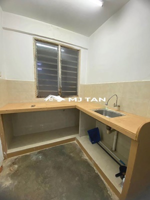condo in Jelutong, Penang — photo 3