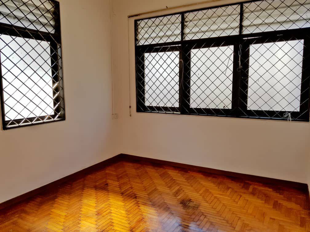 house in Tanjung Tokong, Penang — photo 6