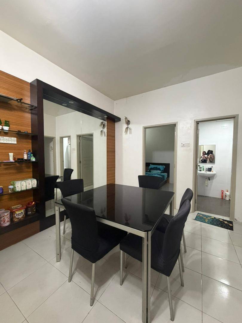 condo in Gelugor, Penang — photo 7