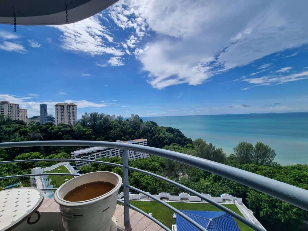condo in Batu Ferringhi, Penang — photo 5