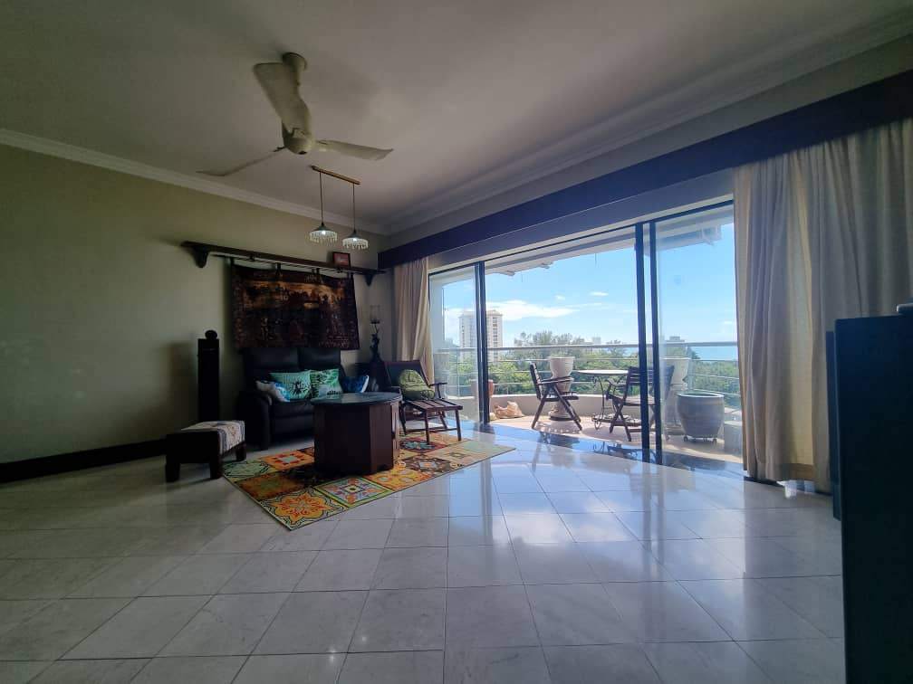 condo in Batu Ferringhi, Penang — photo 4