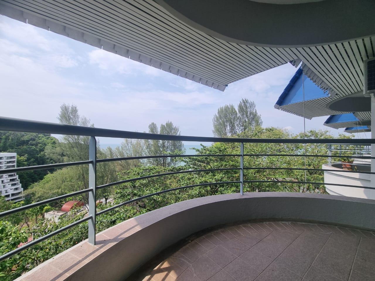 condo in Batu Ferringhi, Penang — photo 4