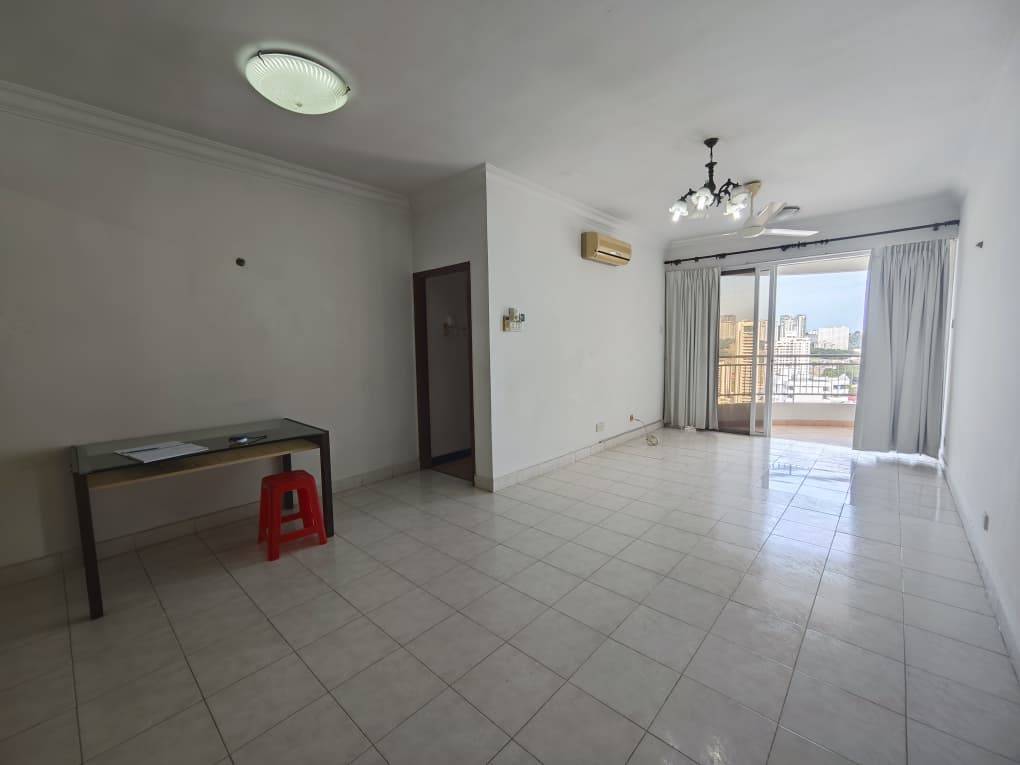 condo in Pulau Tikus, Penang — photo 4