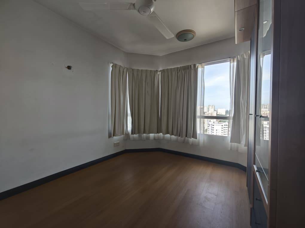 condo in Pulau Tikus, Penang — photo 6