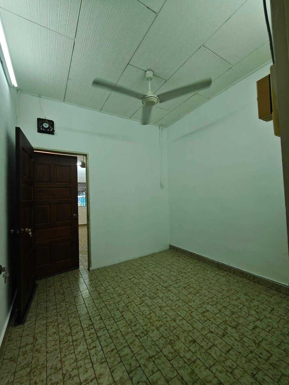 house in George Town, Penang — photo 7