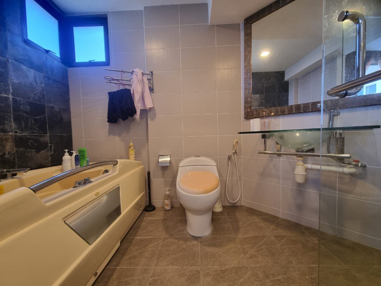 condo in Batu Ferringhi, Penang — photo 4