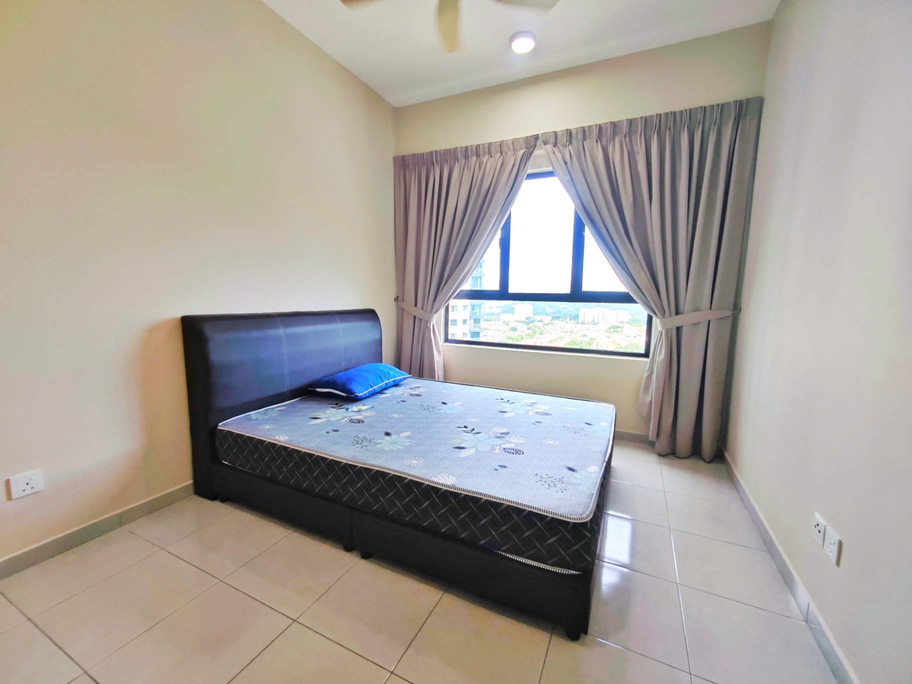 condo in Sungai Ara, Penang — photo 6