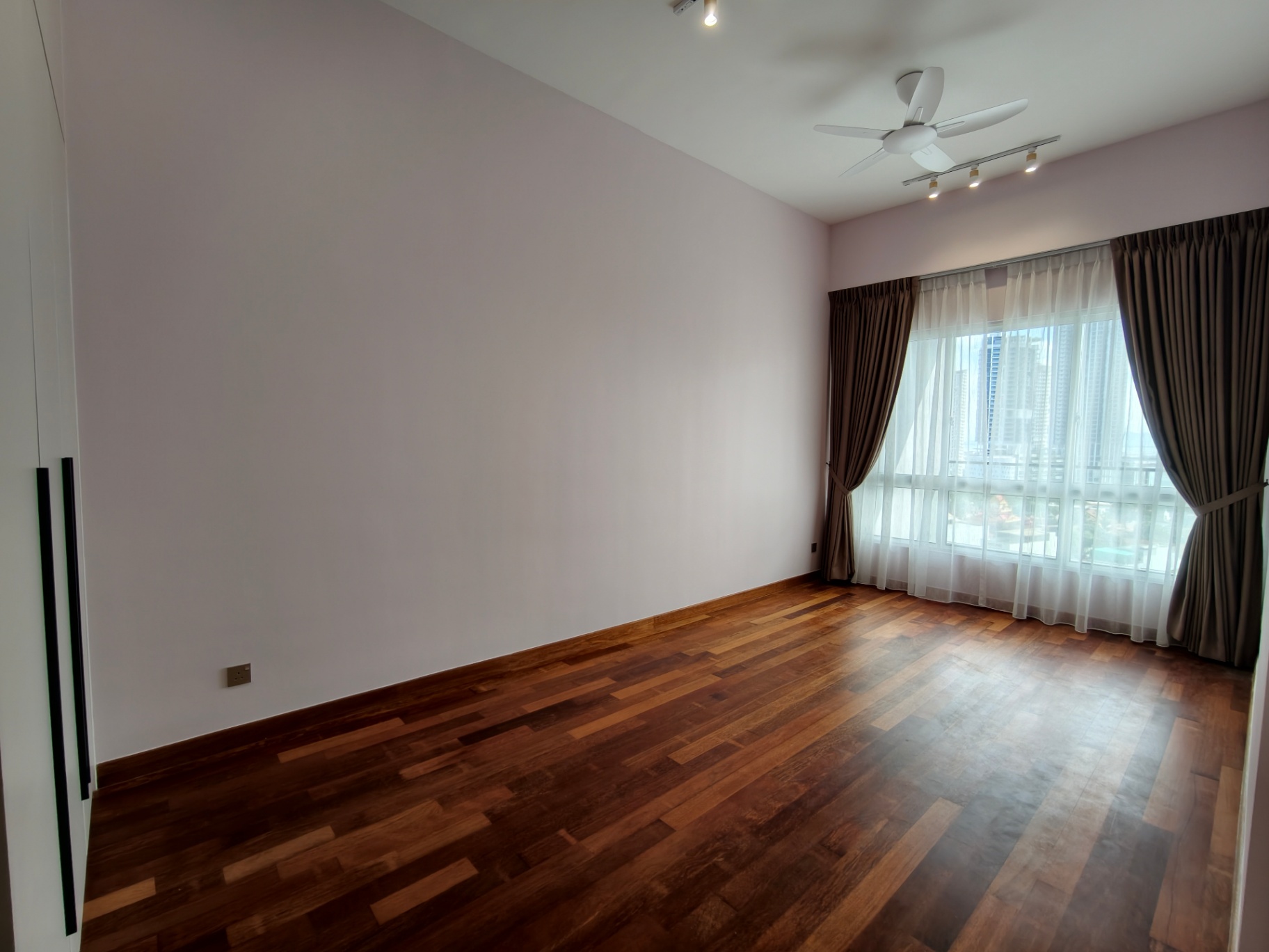 condo in Pulau Tikus, Penang — photo 7