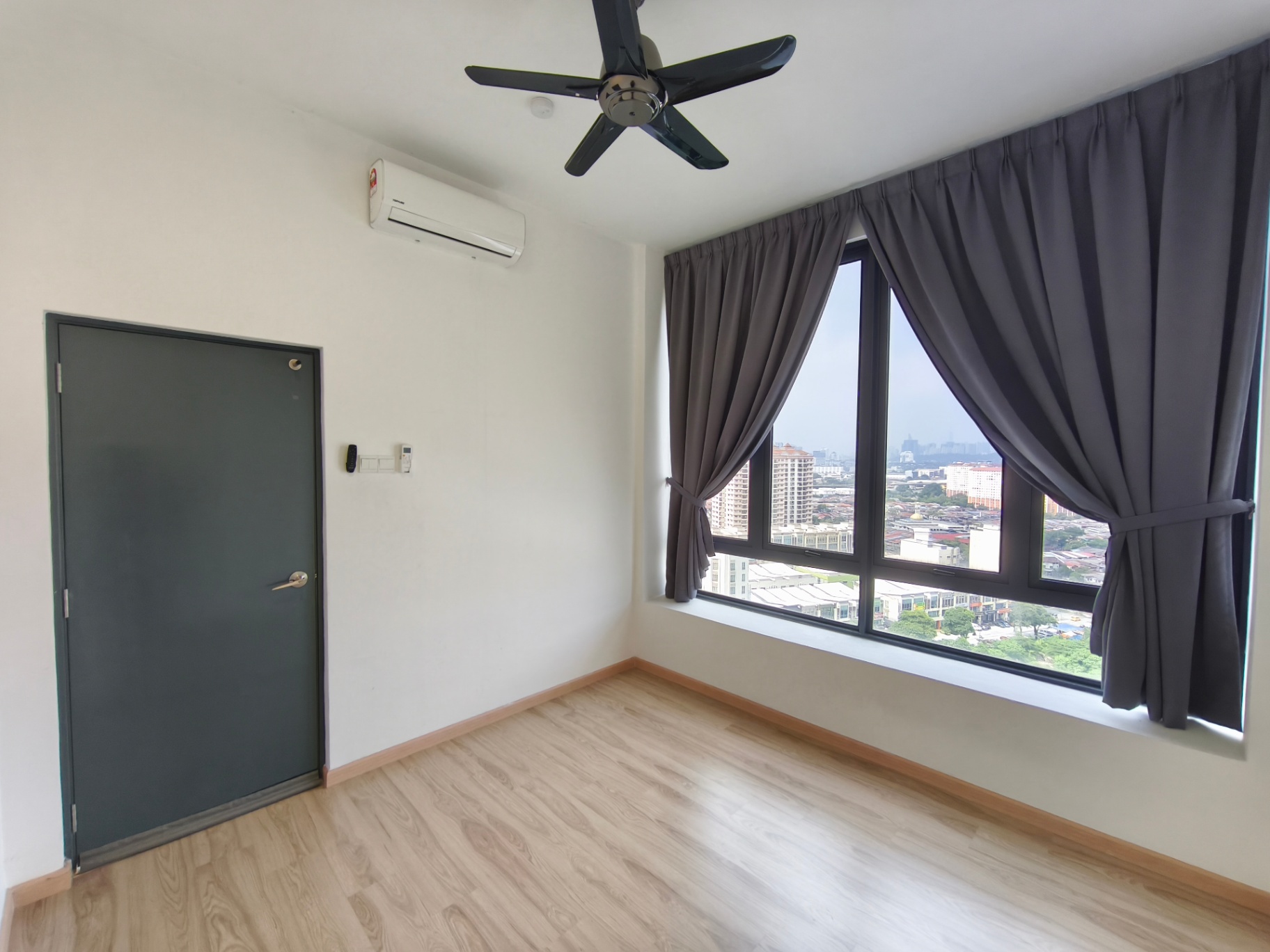 condo in Petaling Jaya, Selangor — photo 4