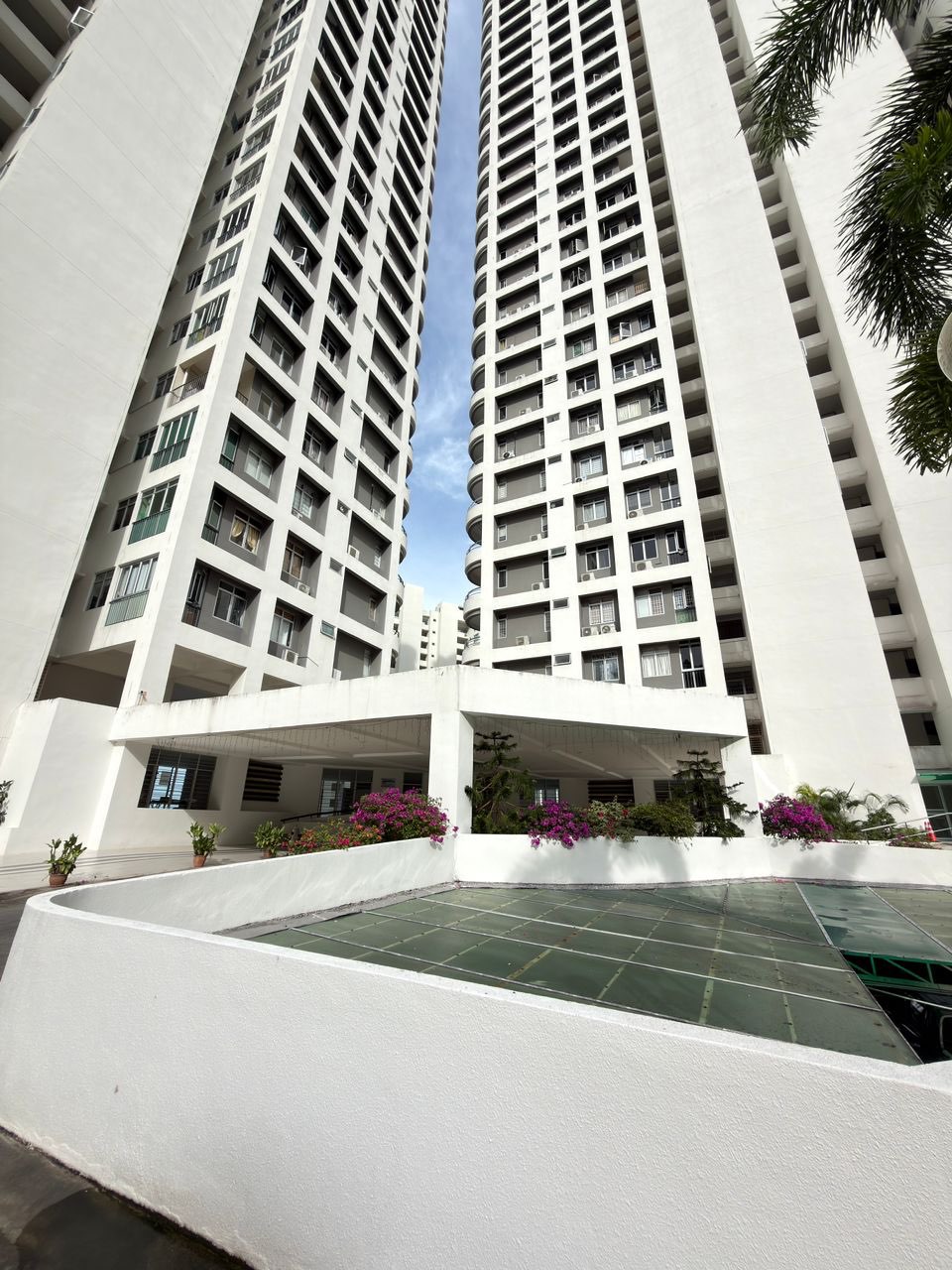 Coastal Tower batu ferringhi corner unit hill view partial furnished