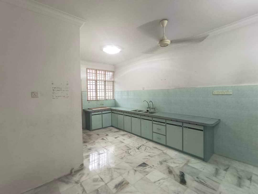 Alma tmn Budiman Double storey Terrace, full renovation