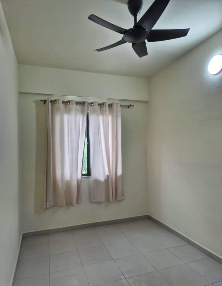 condo in Sungai Ara, Penang — photo 5