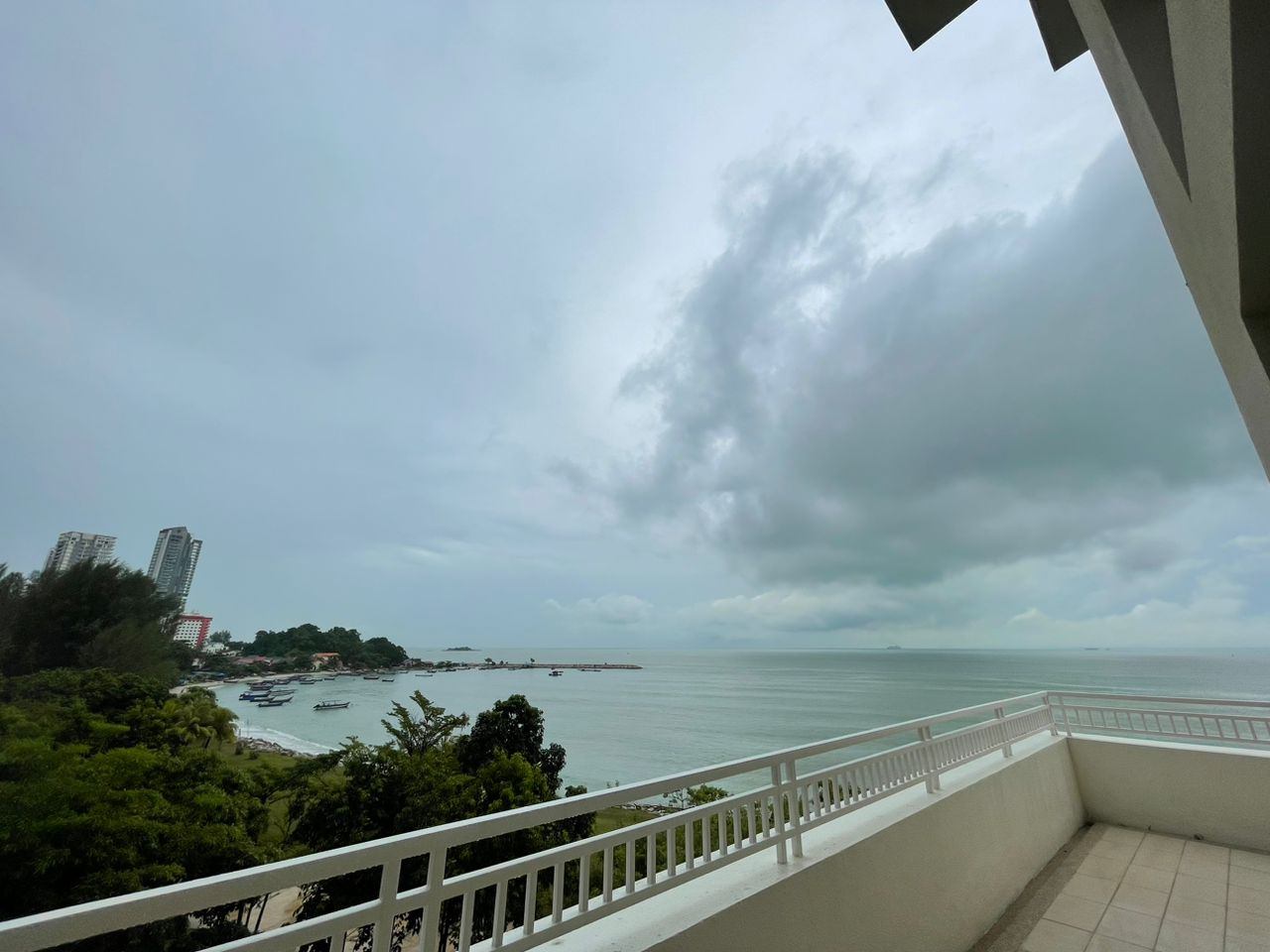 condo in Tanjung Tokong, Penang — photo 4