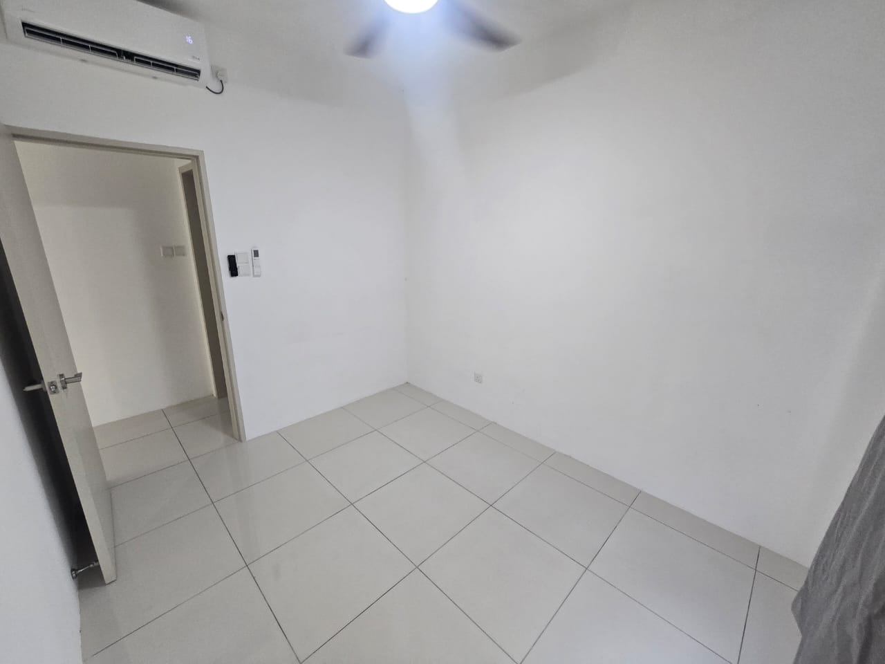 Vivo Executive Apartment Batu Kawan 3 Bedroom Condo For Rent RM1400 Batu Kawan Vivo Executive Apartment 三房公寓出租 RM1400