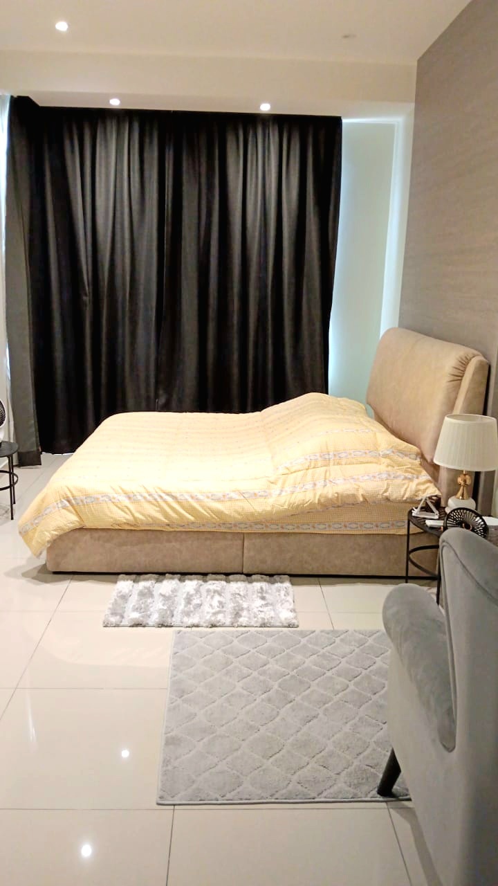 🏙️ Golden Triangle 2 Corner Unit For Sale 🏙️