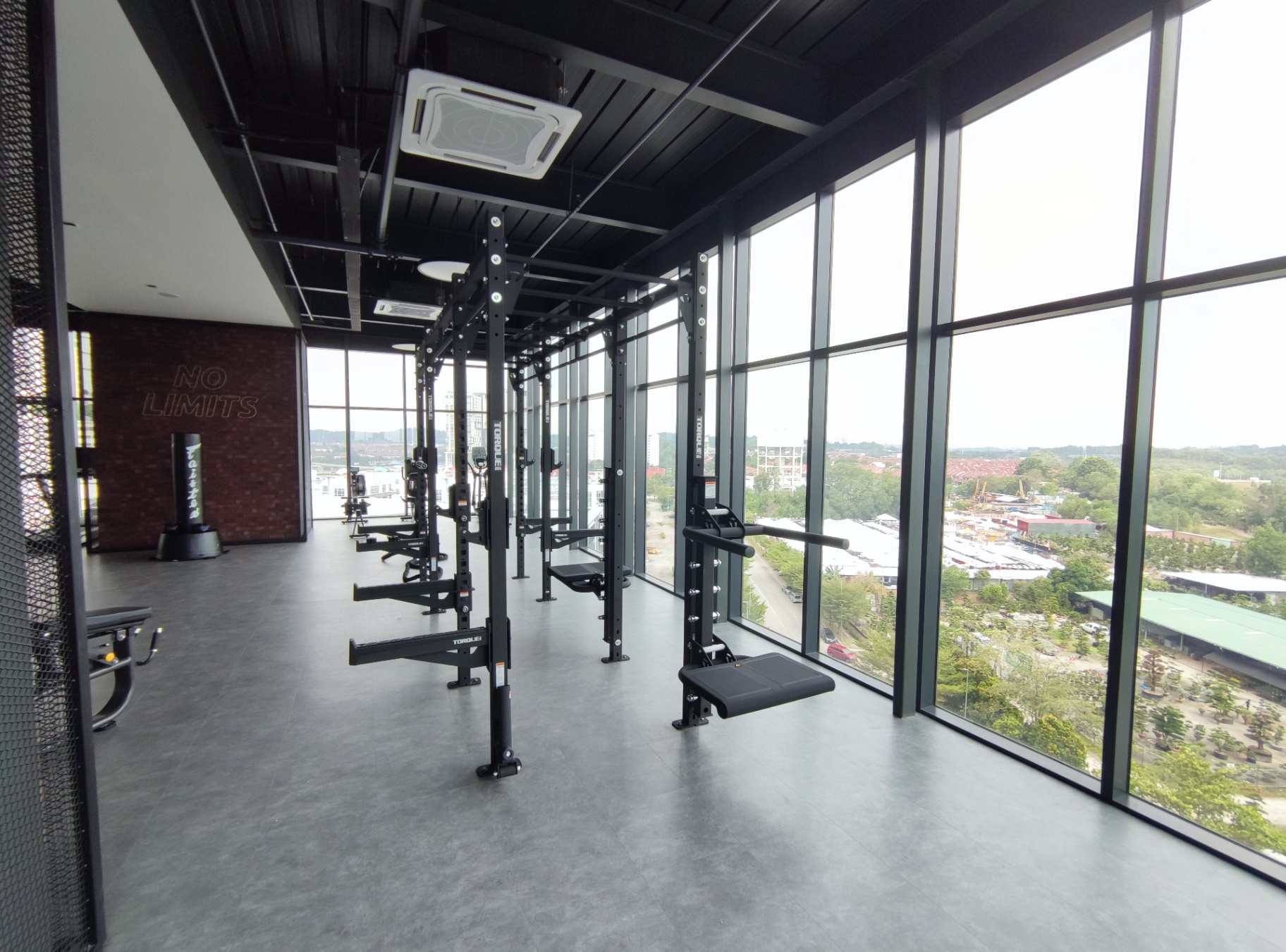 condo in Seri Kembangan, Selangor — photo 6